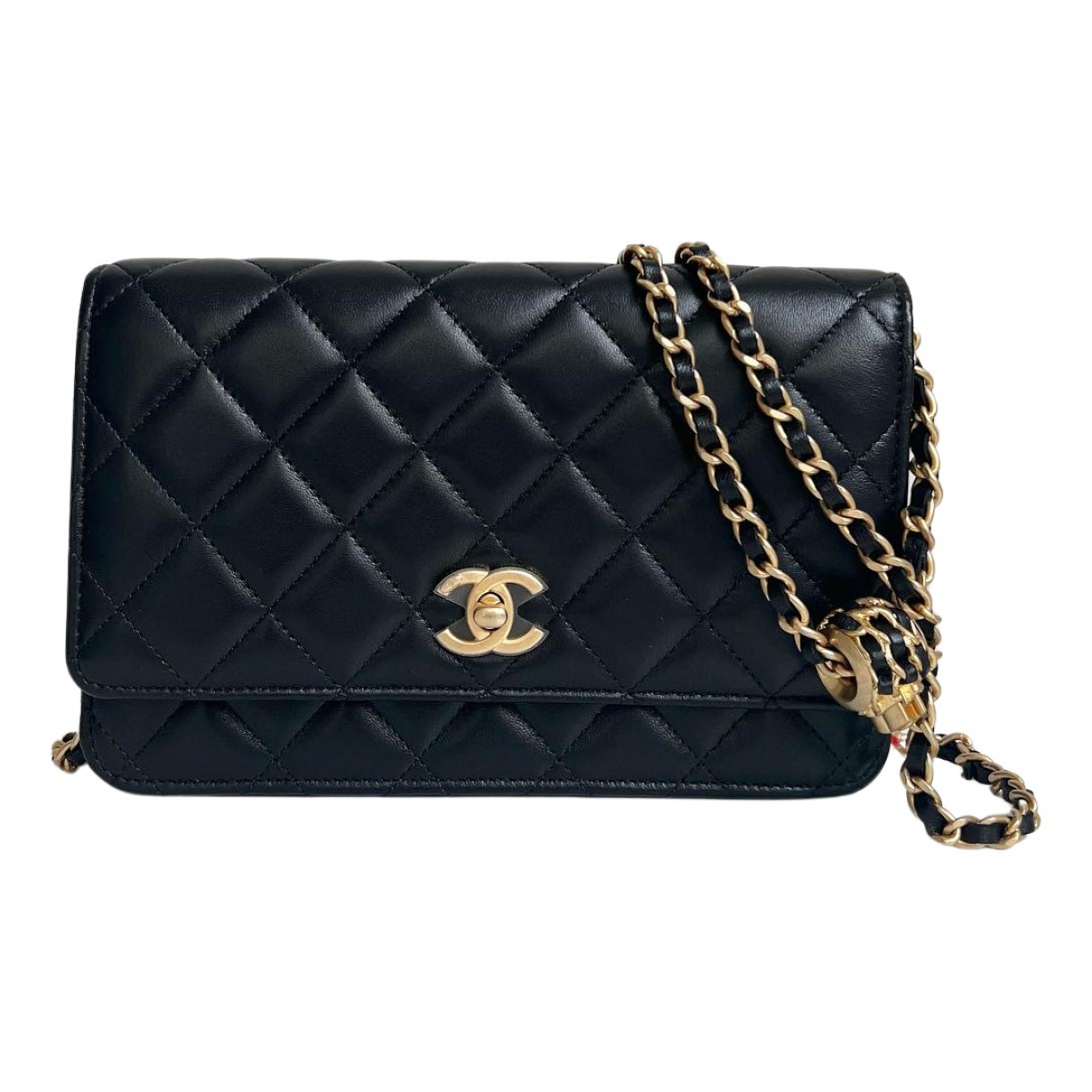 chain leather crossbody bag Chanel 